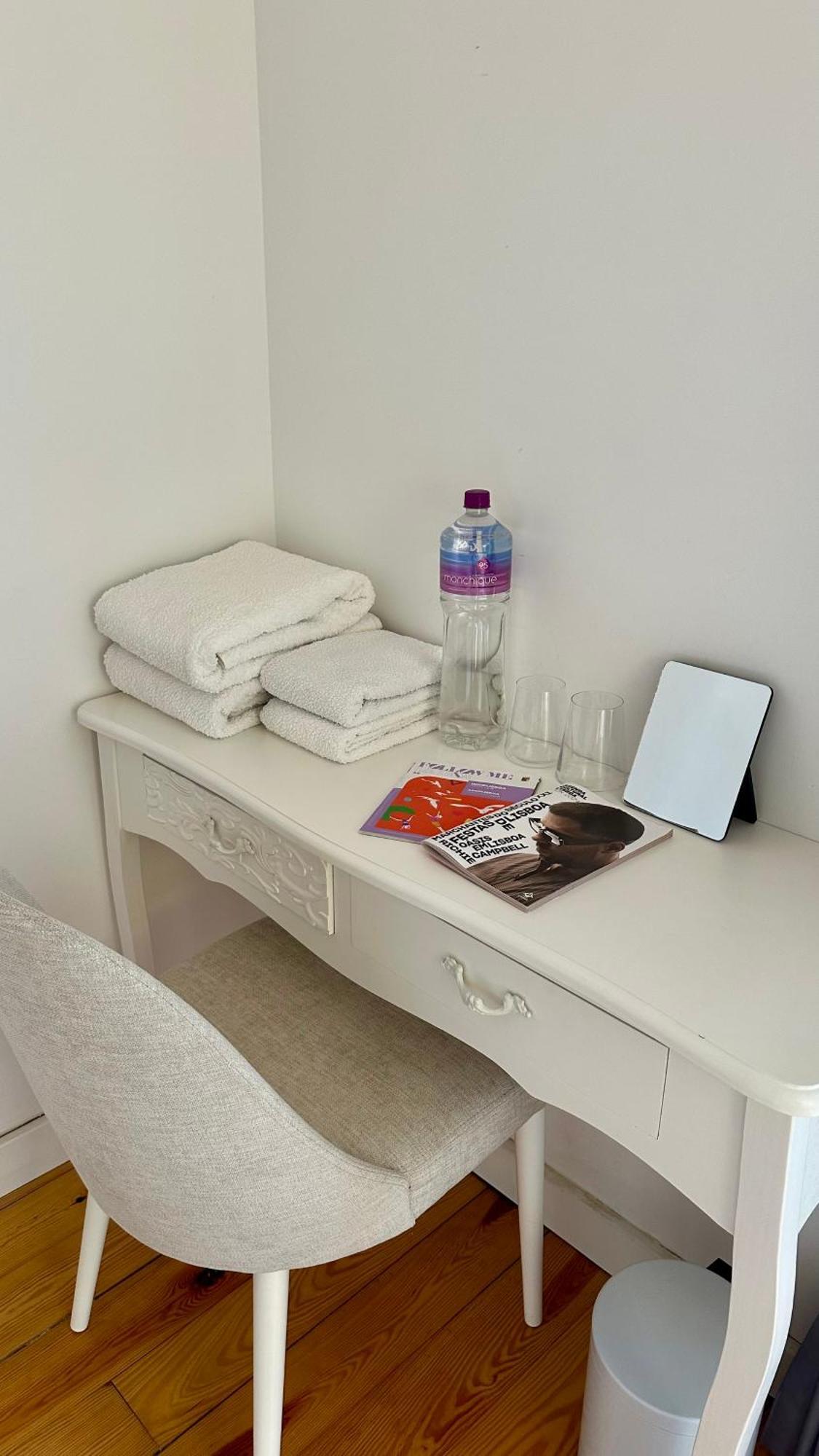 Castle Suites Lisbon Bagian luar foto